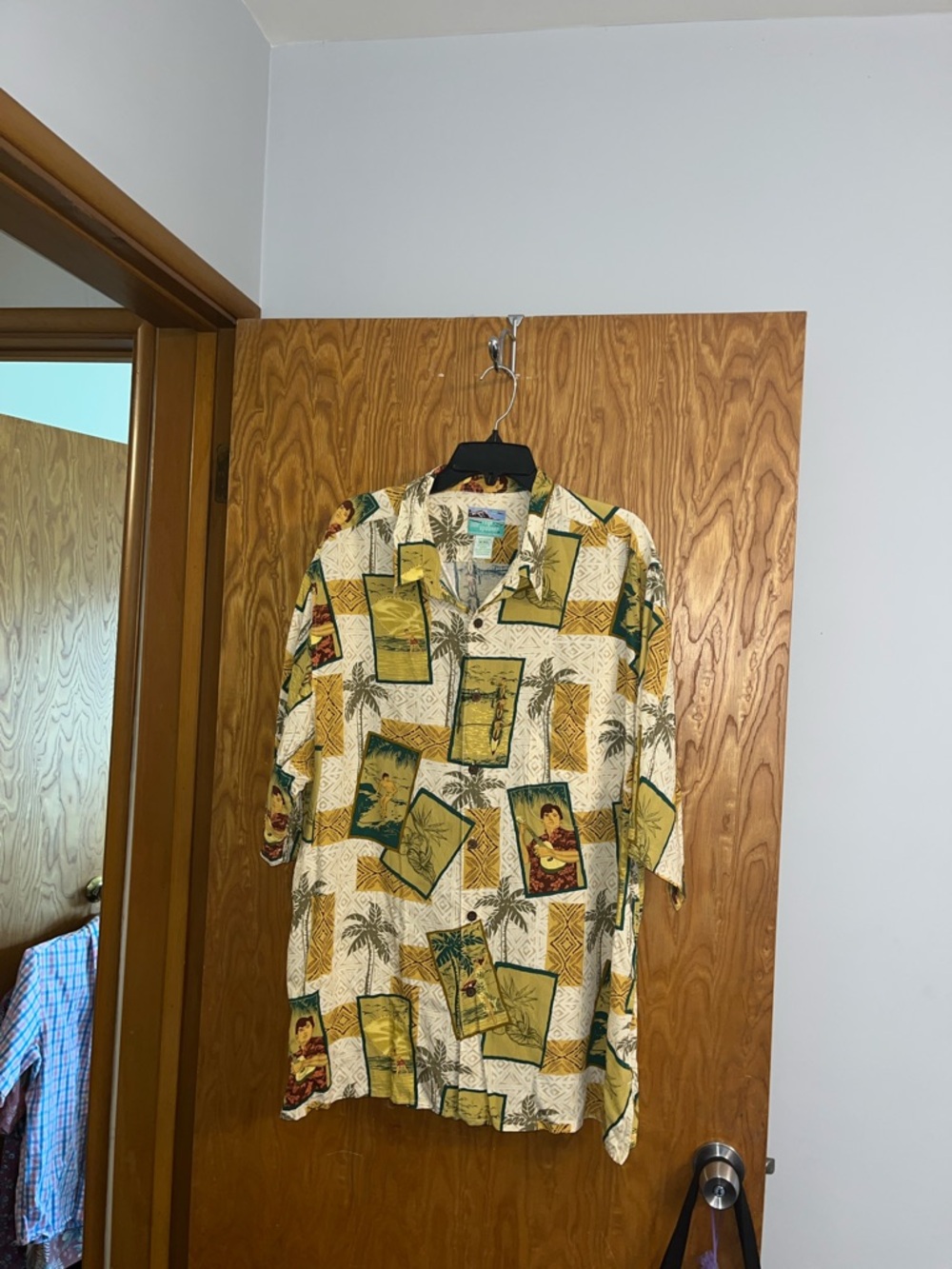reyn spooner Cream, Green & Mustard Hawaiian Print Button-Down Shirt